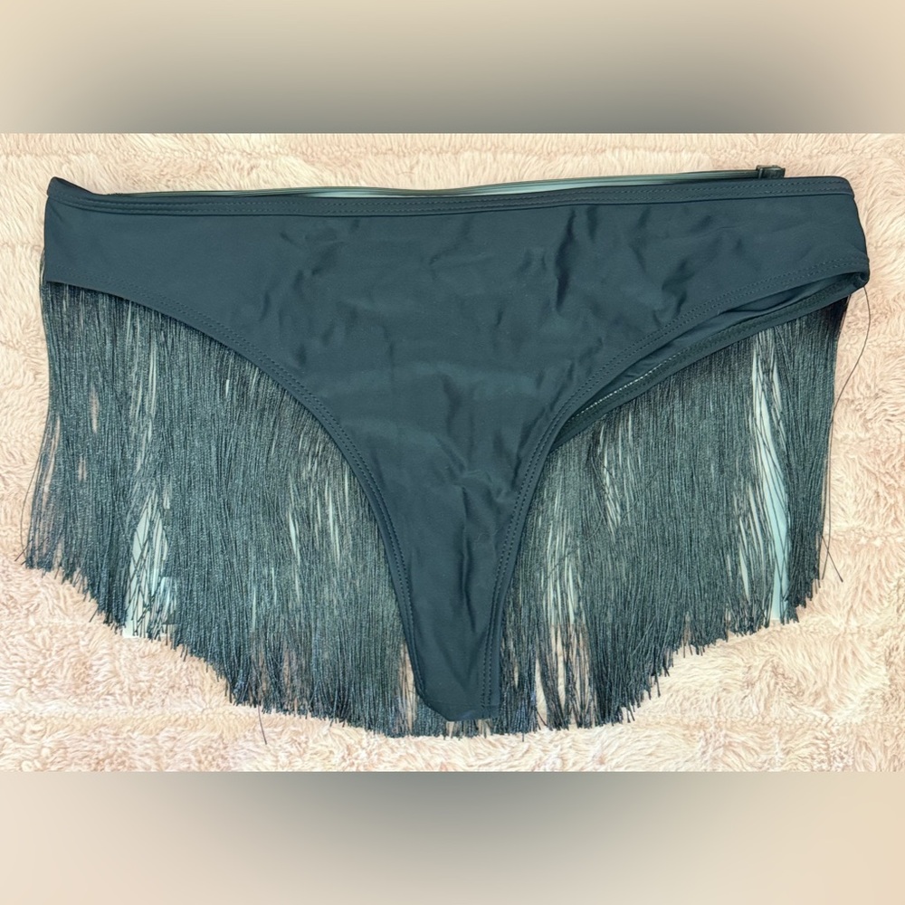 Super cute bottoms with top!
